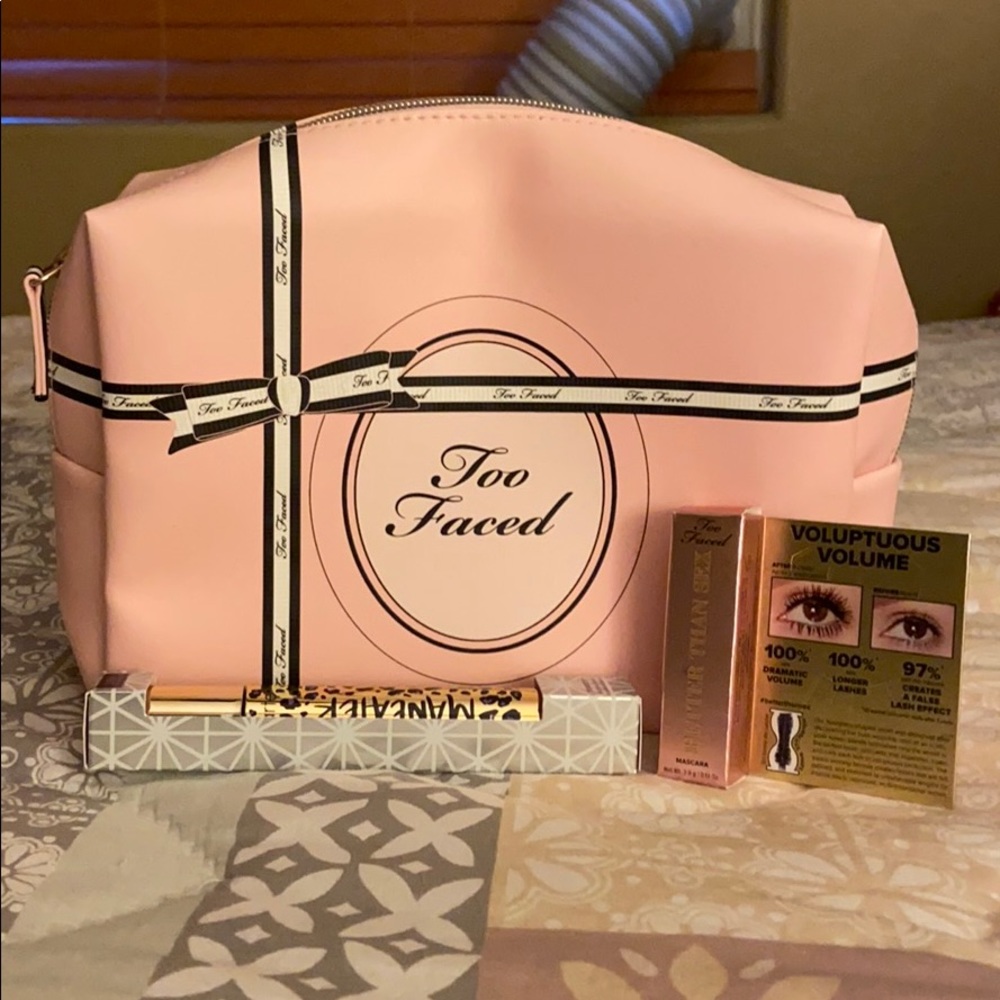 Too Faced Makeup Bag with Mascara
